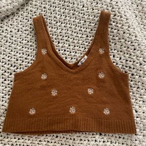 Madewell Floral-Embroidered V-Neck Sweater Tank